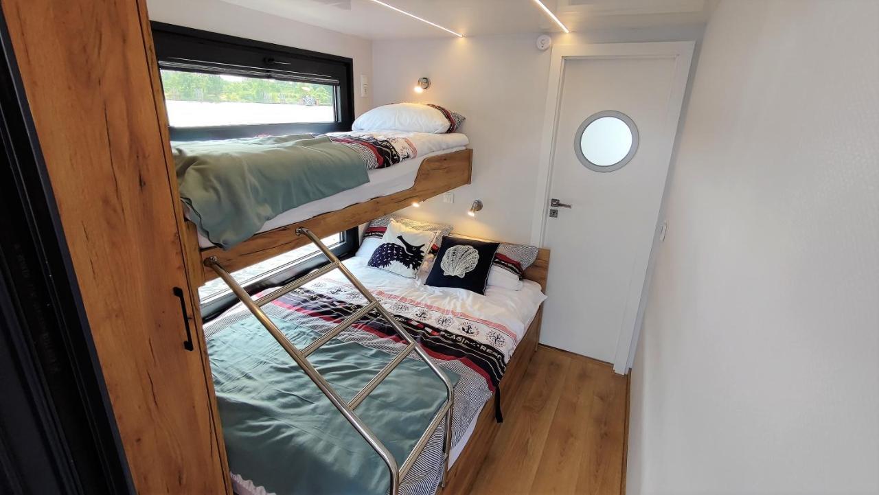 Houseboat Water King Apartament Plywajacy Dom Na Wodzie, 7 Os Breslavia Esterno foto